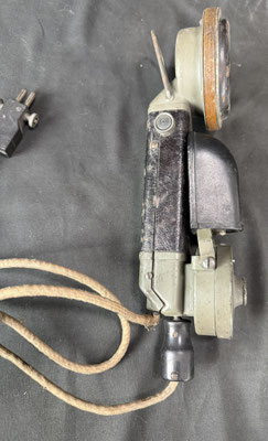 combiné téléphone de bunker allemand avec prise.