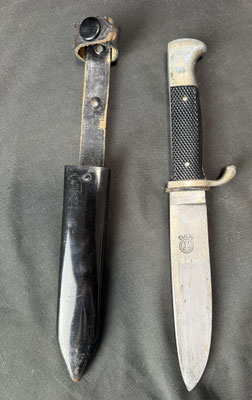 couteau HJ marquage RZM m7/13 sur la lame