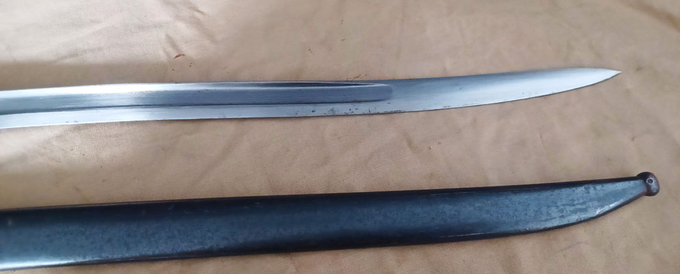 sabre baïonnette chassepot  modèle 1866 lame avec un beau poli 
