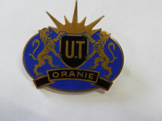  insigne UT ORANIE g 1491   prix : 10 euros 
