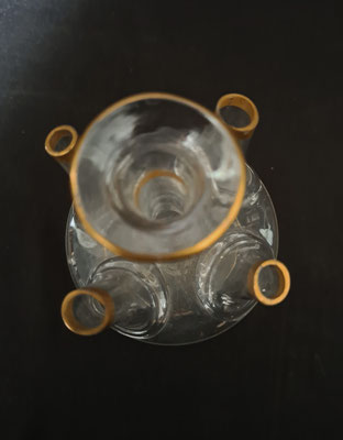 bouquetière de table en verre cinq fleurs