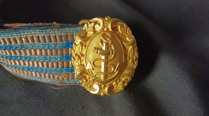 sabre d'officier de marine 1837 avec ceinturon et platau en pleine dorure 