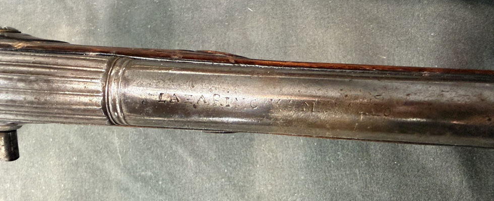 reste de gravure sur le canon "LAZARINO CAMINAZZO" 