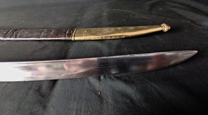 sabre modèle 1821 garde nationale 1830 detail bouterolle et pointe 