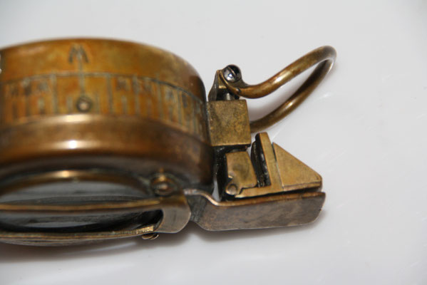 boussole anglaise  compas MK III  ww2 ddtzails fermeture 