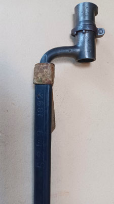 baïonnette à douille hollandaise type 1822 française  longueur: 527 mm 
