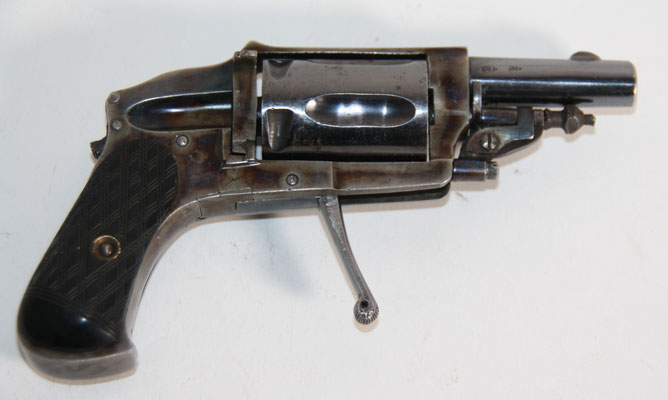 revolver 6 mm  velodog 
