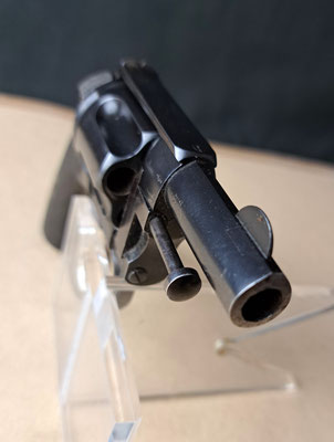 revolver Galand tue tue calibre detazils du canon et du cran de mire  8 mm