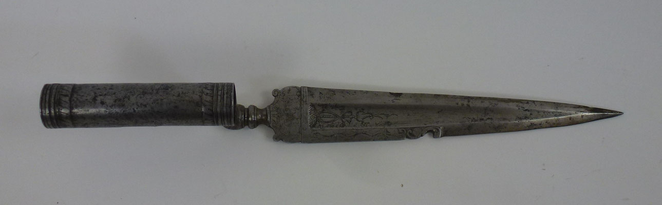baïonnette à douille  XVIIIème siècle vres 1730 