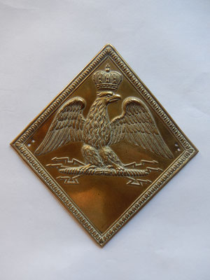 plaque de shako infanterie de ligne model 1806 11 x 12 cm Prix : 500 euros reservé