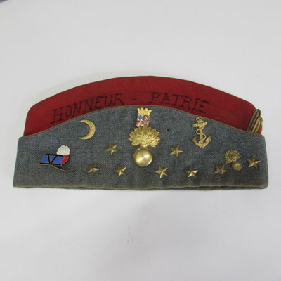 bonnet de police  souvenir de saint cyr