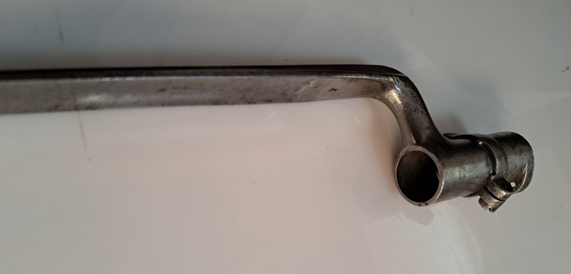 baîonnette à douille 1822 47 N 