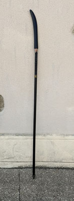 naginata avec hampe en bois laqué 