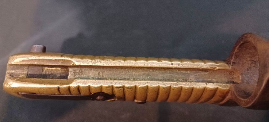 sabre baionnette modèle 1842 de mousqueton d artillerie.