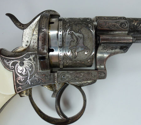 revolver lefaucheux gravé de luxe 6 coups  ELG 