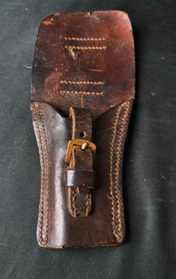 gousset porte baïonnette mousqueton 