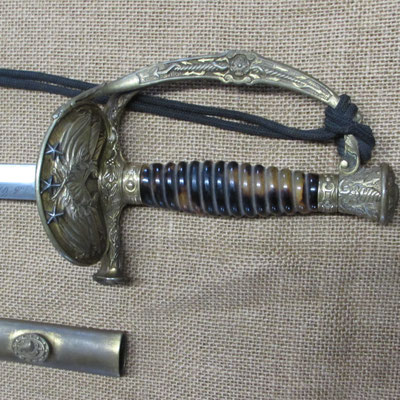 épée de général de division  avec dragonne 
