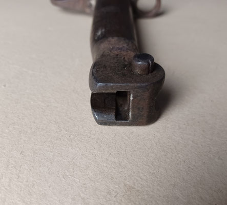 Baïonnette hollandaise m 1895 Mannlicher vue pbouton poussoir 