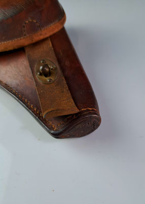 étui pour revolver modèle 1892