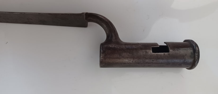 baïonnette anglaise  brown bess  trés bel ètat 