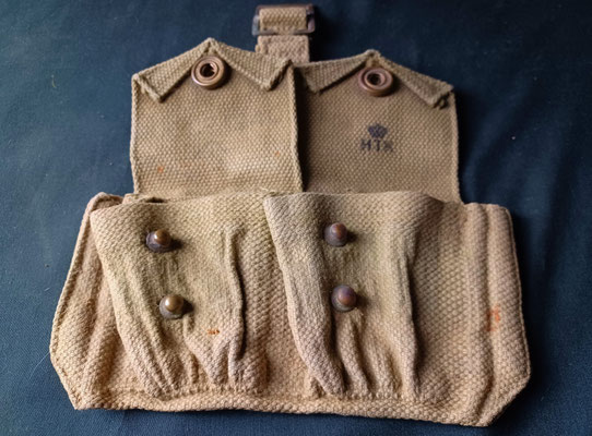 interieur cartouchière  britannique ww2