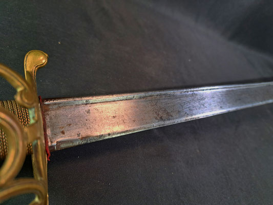 sabre d'officier de maréchaussée modèle 1787 ancien regime details de la lame droite 