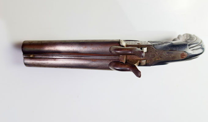 pistolet lefaucheux deux coups à broche canons rayés .