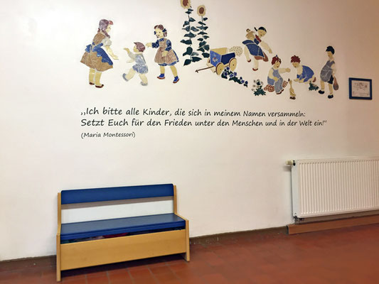 folien-fabrik / Montessori Kinderhaus ,,Frohes Leben,, / Wandgestaltung