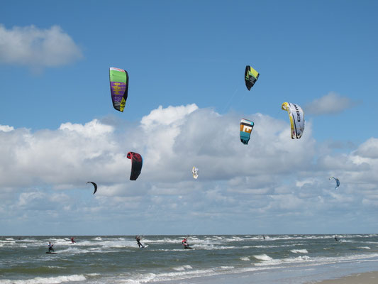 Kitesurfer - St. Peter-Ording