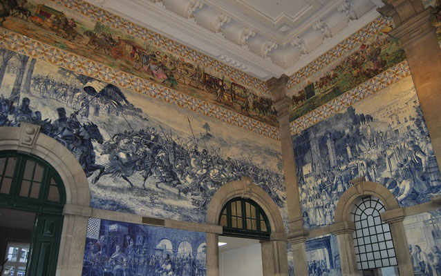 Porto Top 10 Sehenswürdigkeiten - Bahnhof São Bento