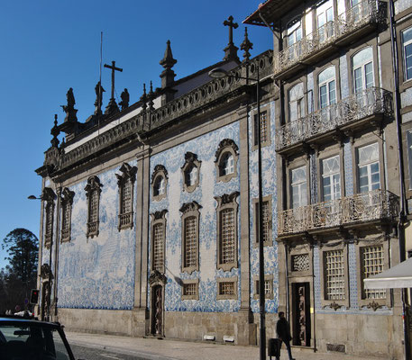 Igreja do Carmo in Porto