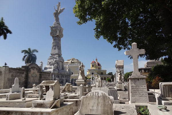 Reiseroute Kuba Mexiko Rundreise und baden - Cementerio de Colon Havana