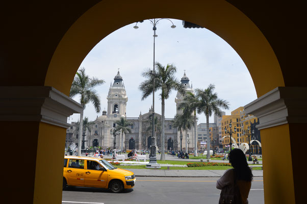 PLAZA DE ARMAS