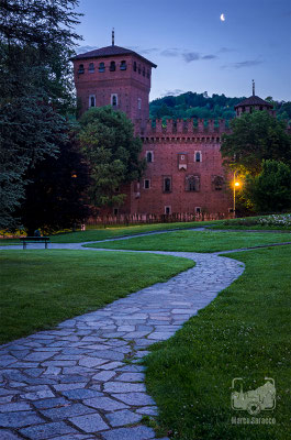 12 - Il Borgo Medievale al chiaro di luna