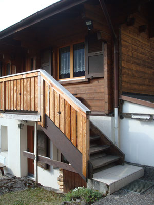 Treppenzugang zum OG