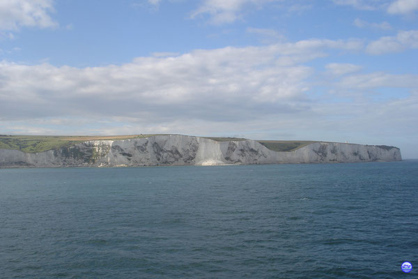 Les blanches falaises de Douvres (© lebateaublog 2012)