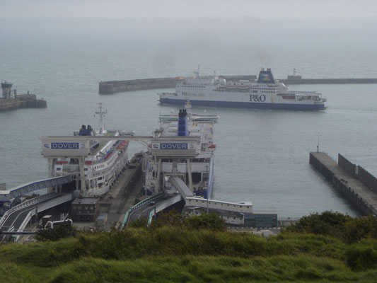 Pride of Calais, Dunkerque Seaways & Pride of Burgundy (©lebateaublog2011)