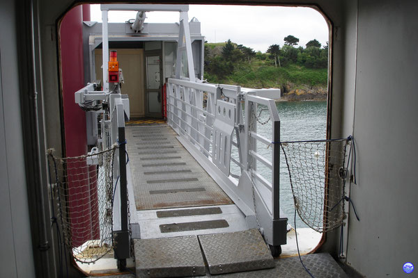 Bretagne Pont 6 - L'accès piéton. (© lebateaublog 2012)