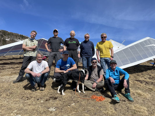 Gruppenbild mit Hund