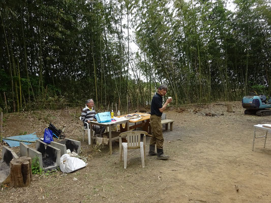 受付風景　太田さんは毎日です　ご苦労様です