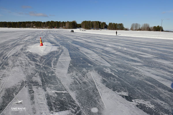 Eisstraße über See Finisch Lappland 1141