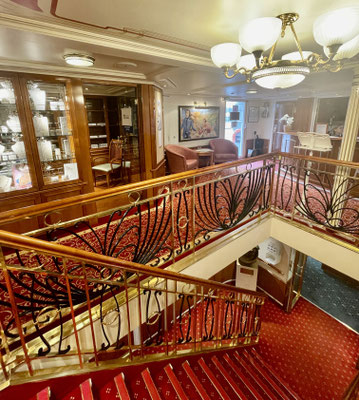 Der Lobbybereich an Bord der MS Thurgau Chopin