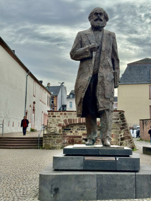 Eine Statue von Karl Marx - gerade bei chinesischen Touristen sehr beliebt