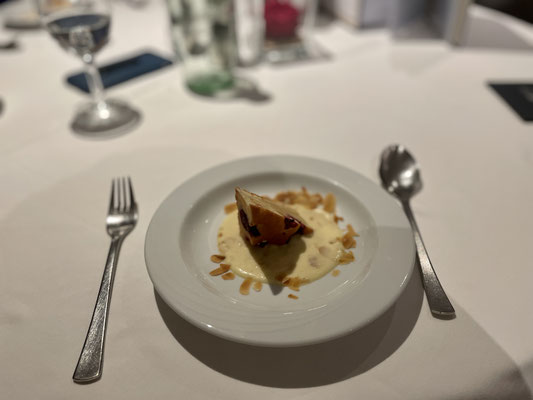 Clafoutis-Joghurt-Kuchen