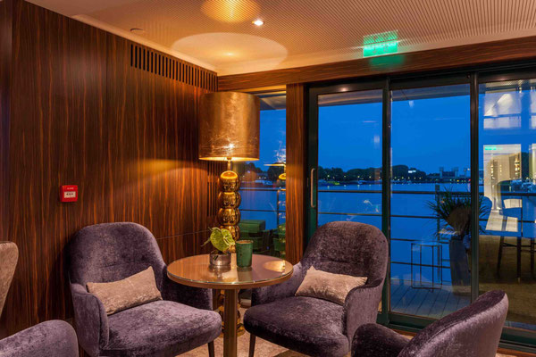 AMADEUS Club an Bord der AMADEUS Cara