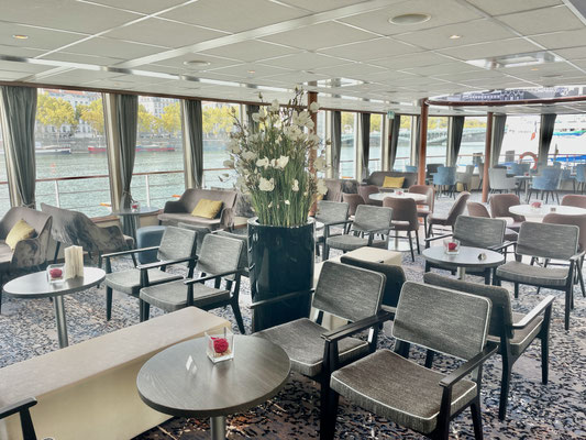 Das Panorama Lounge auf der BIJOU DU RHÔNE