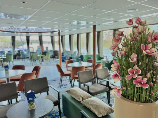 Panorama Lounge der SEINE COMTESSE