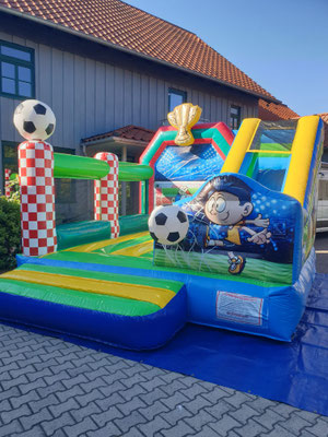 Hüpfburg Fußballburg