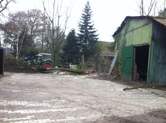 Hofausfahrt
