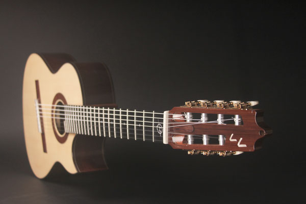 'Lionel Loueke' 7-String Multi-Scale Geneva Model, 2020